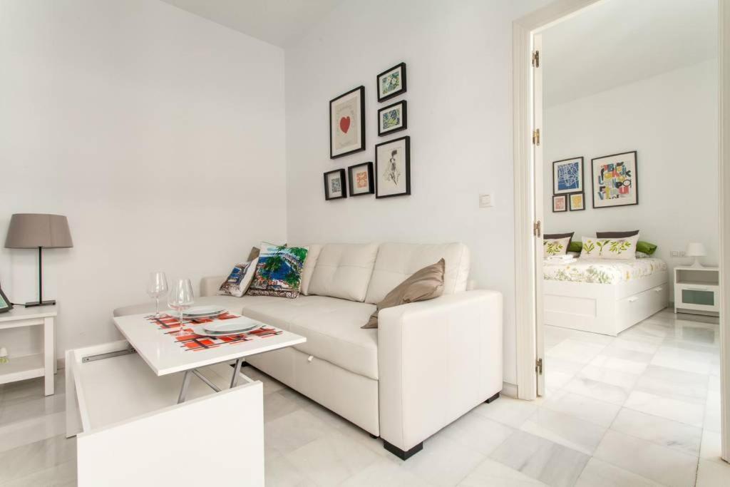 Apartment Hostly Rivero 2b Center-fibre-communal Terrace-parking Optional-cless